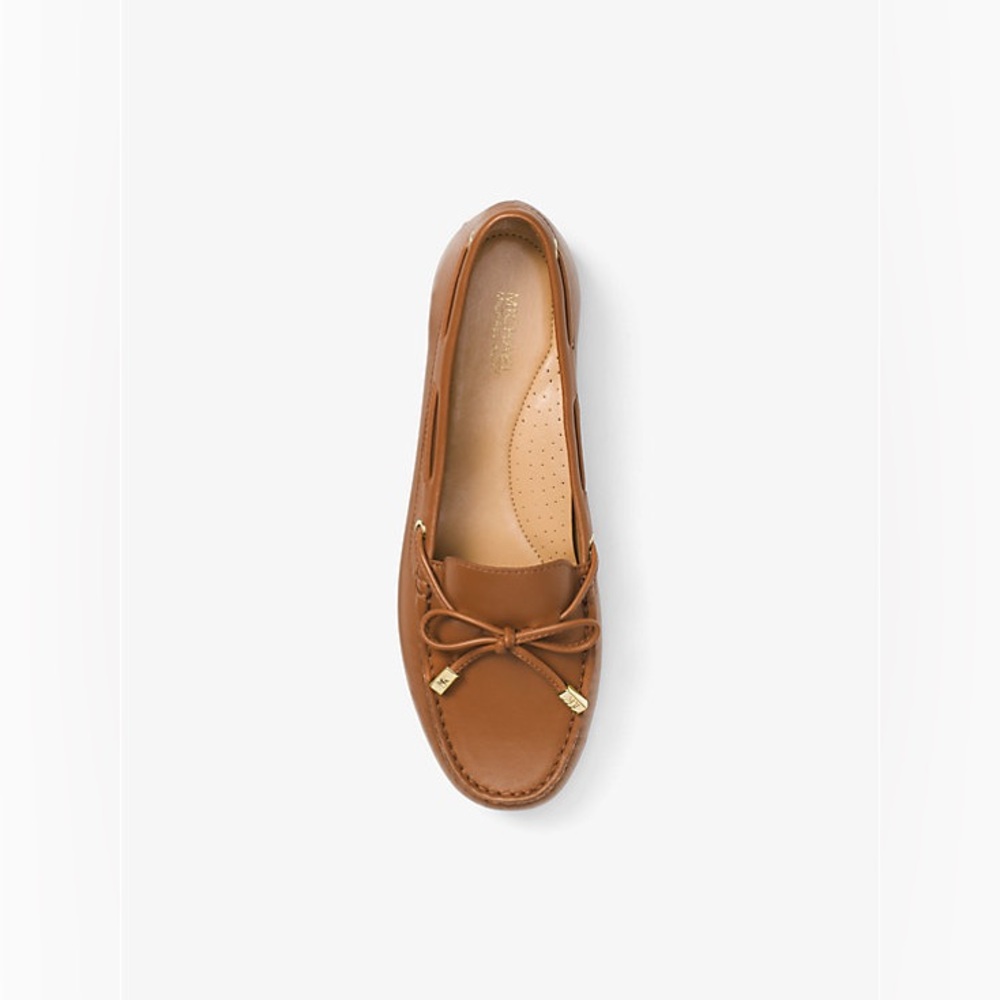 MICHAEL MICHAEL KORS. Sutton Leather Moccasin. Sz 8.5